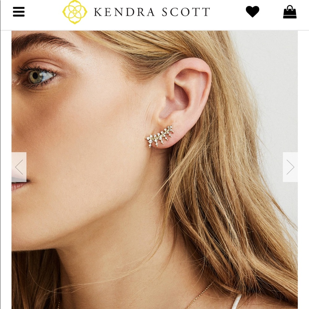 Kendra Scott ear crawler